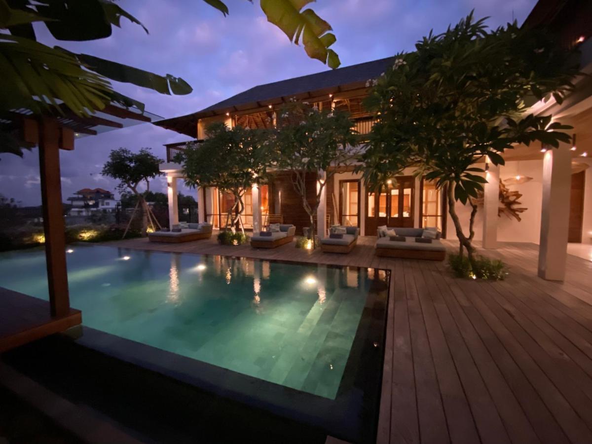Villa Biarritz อูลูวาตู ภายนอก รูปภาพ